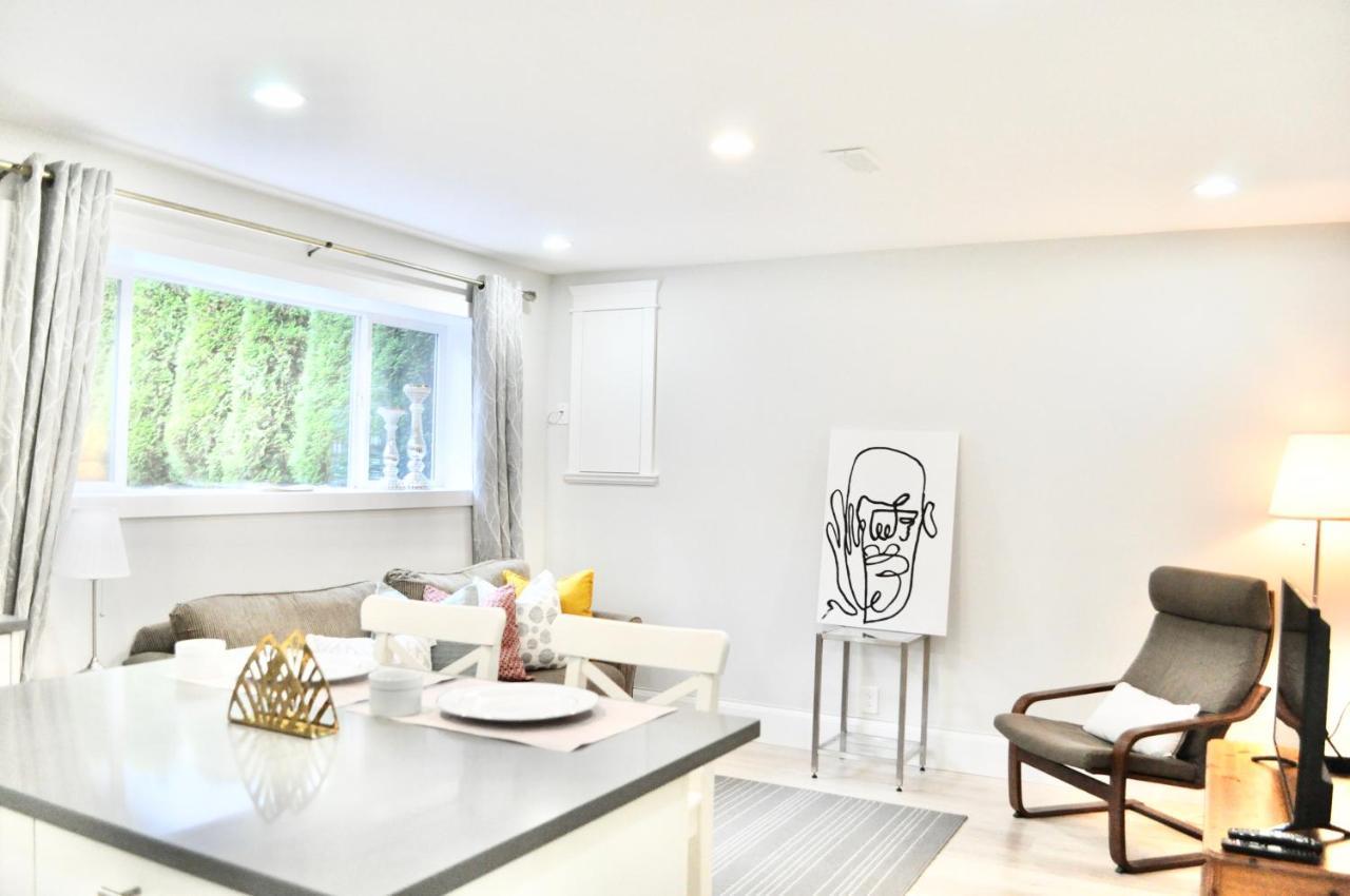 Stylish 1 Bedroom Suite In North Vancouver 10 Mins Ski Exterior foto